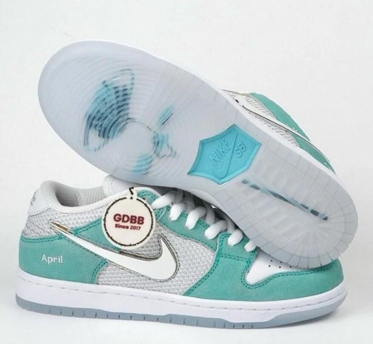 Nike Sb Dunk X April Skateboards Low Pro - Racer Blue Metallic Shoes