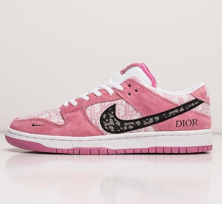 Dior Pink X Nike Sb Dunk Low Pro