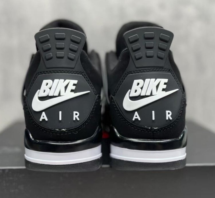 Nigel Sylvester - Jordan 4 Black White