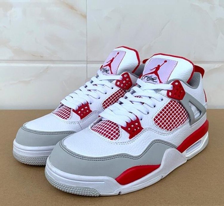 Nike Sb X Jordan 4 Varsity White Fire Red