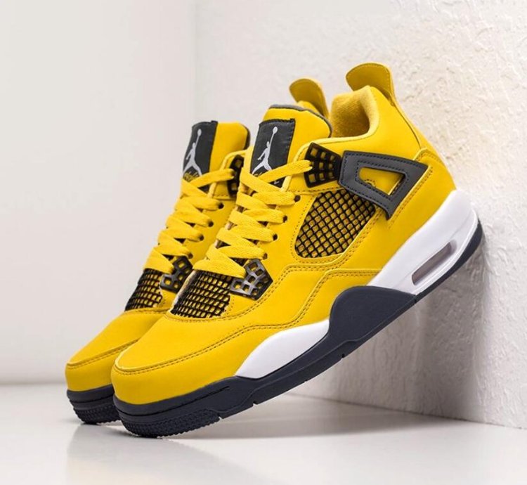 Nike Air Jordan 4 Retro Lightning Ct8527-700 Yellow Thunder