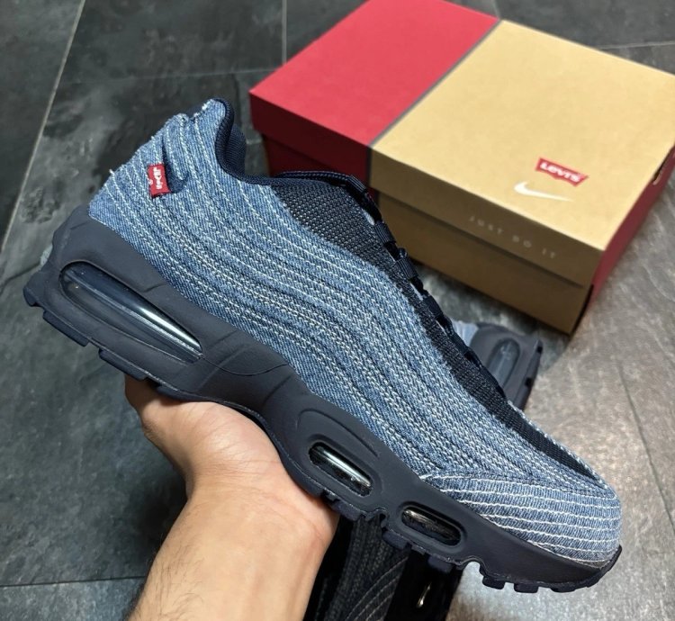 Nike Air Max 95 Og X Levis Obsidian indigo