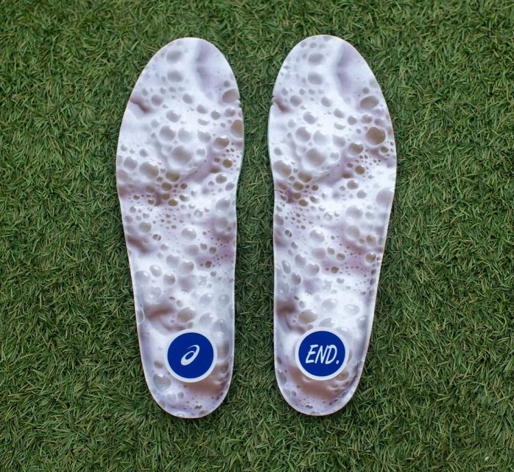 20th Anniversary End X Asics Gel Nimbus 101 Milk