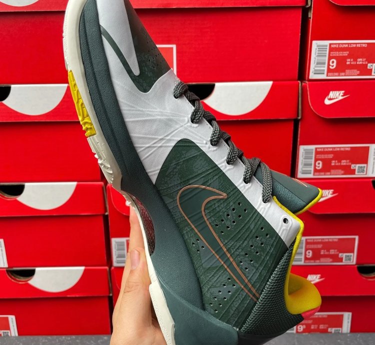 Nike Zoom Kobe 5 Protro Eybl