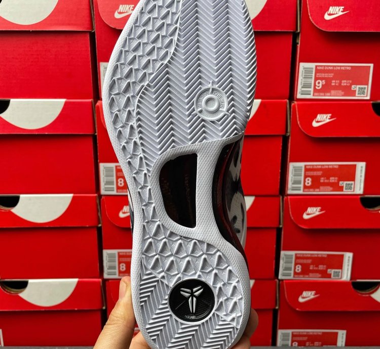 Nike Kobe 8 Protro