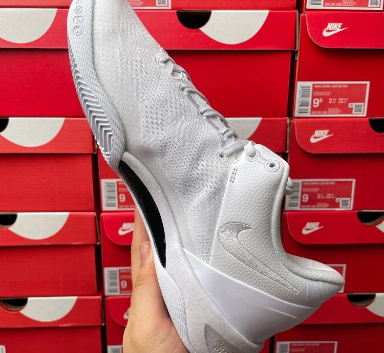 Nike Kobe 8 Protro Halo