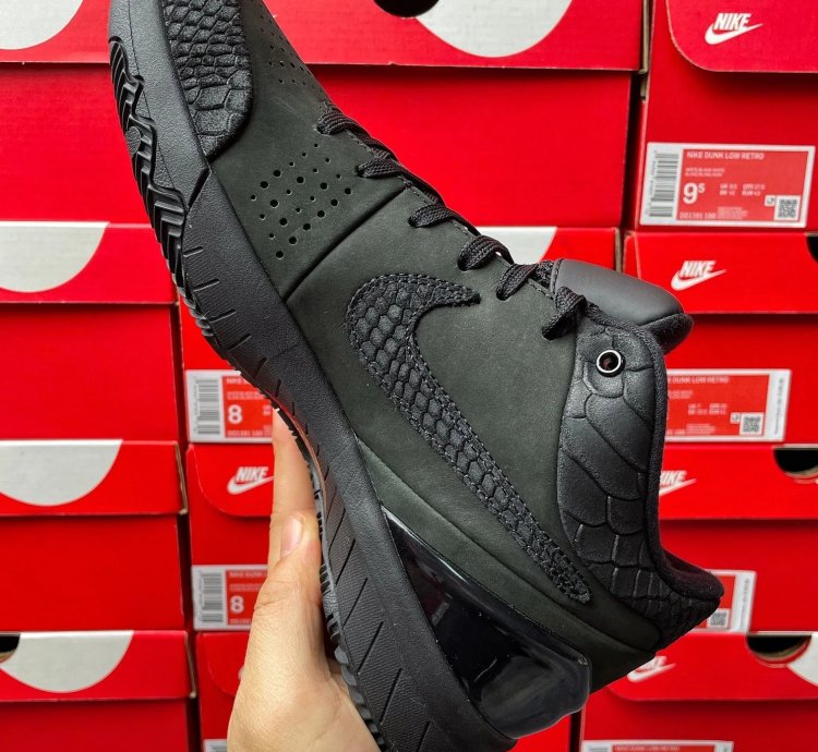 Nike Zoom Kobe 4 Protro Black Mamba