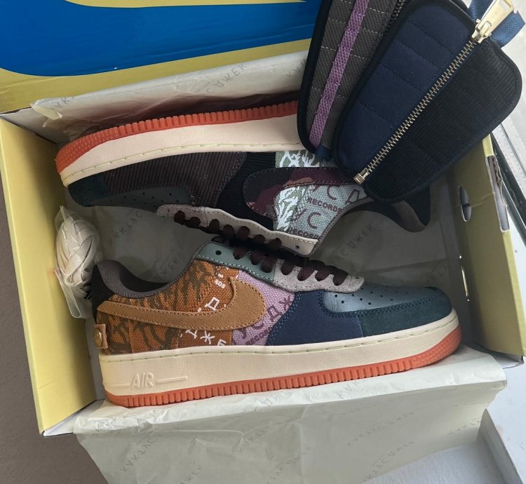 Air Force 1 Low X Travis Scott Cactus Jack