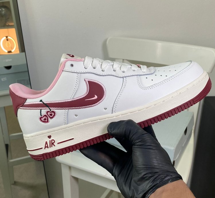Air Force 1 Low Valentines Day 2023