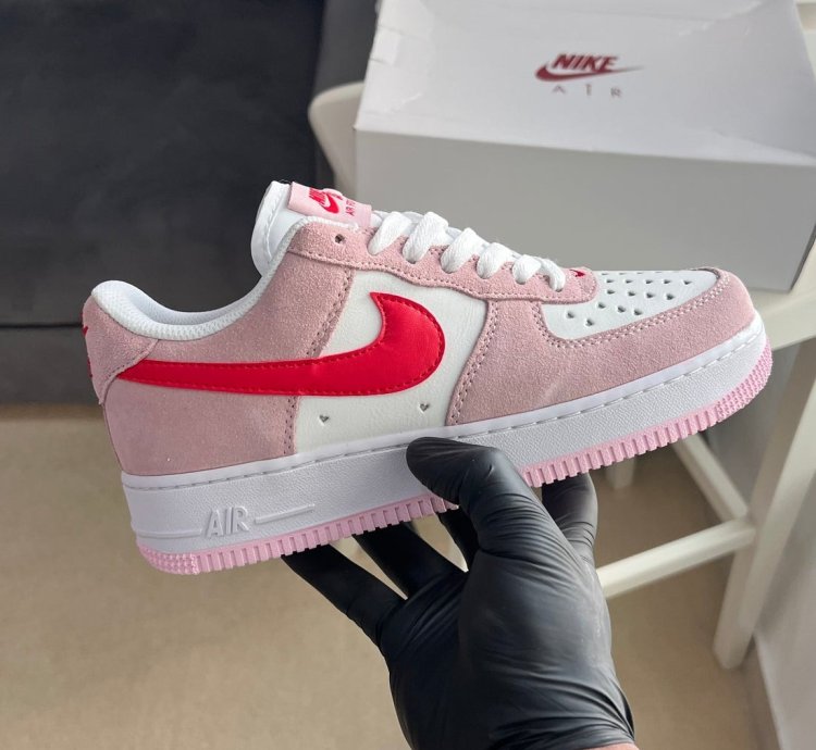 Air Force 1 Low 07 Qs Valentines Day Love Letter