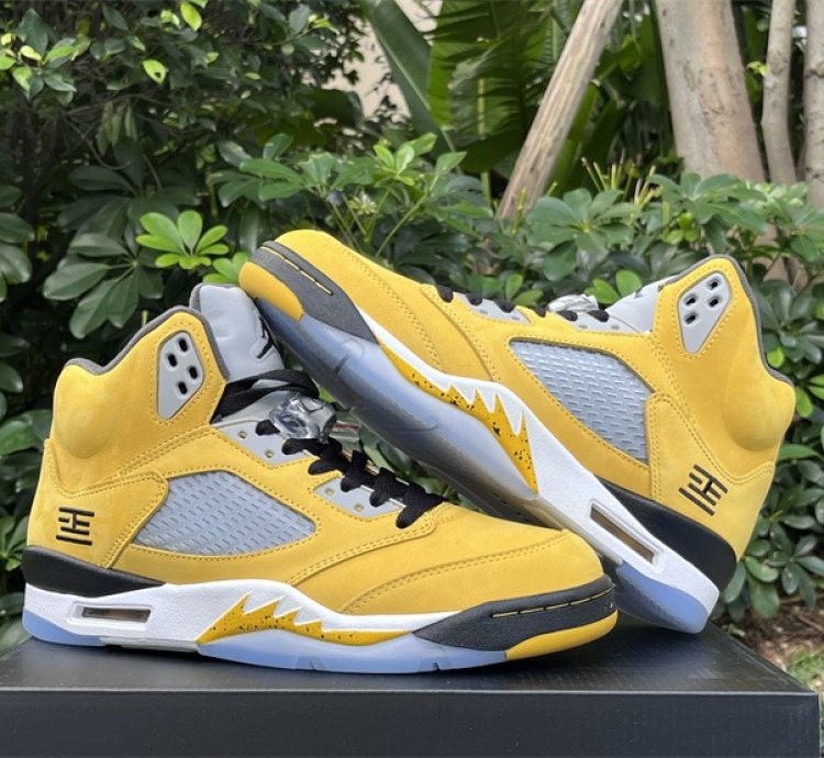 Air Jordan 5 Retro T23 Tokyo