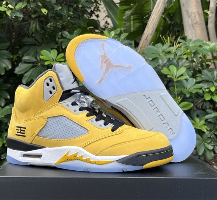 Air Jordan 5 Retro T23 Tokyo