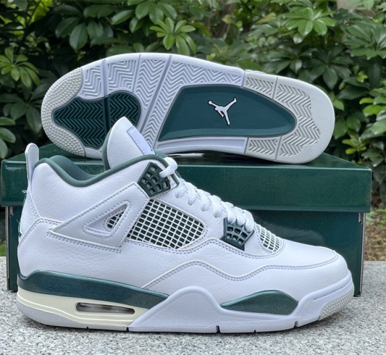 Air Jordan 4 Oxidized Green
