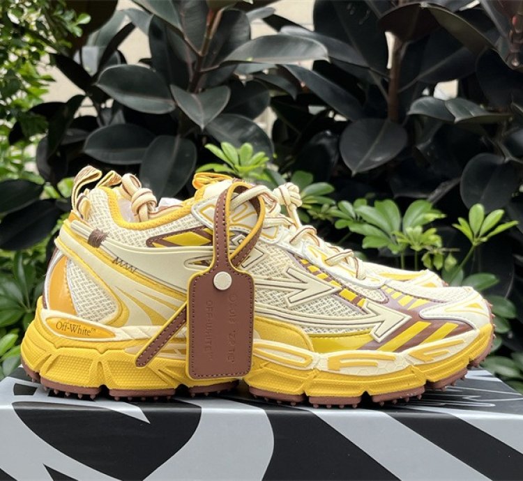 Off White Be Right Back Milan