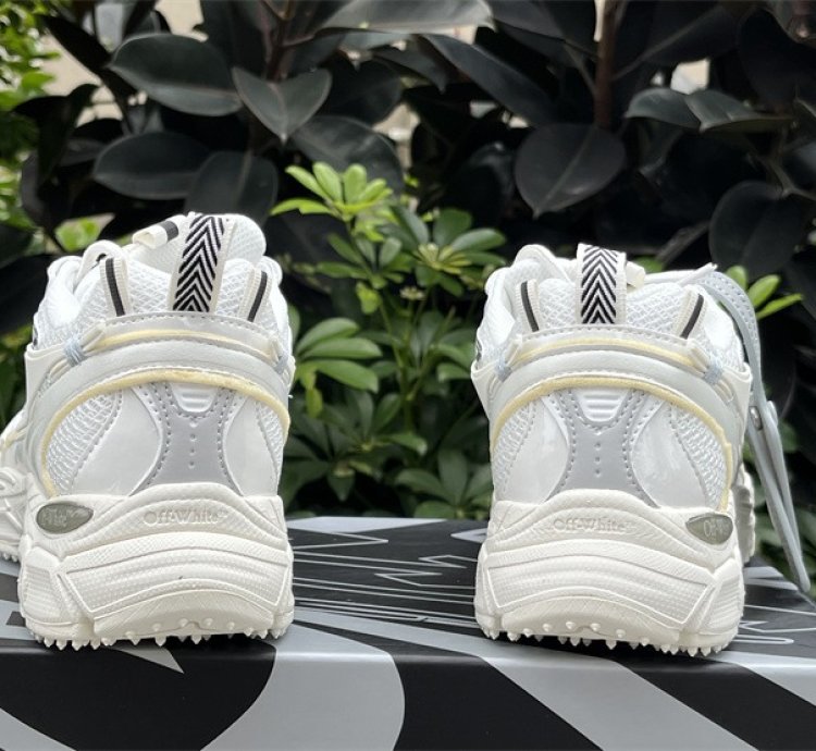 Off White Be Right Back White