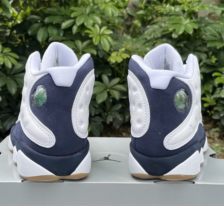 Air Jordan 13 Midnight Navy