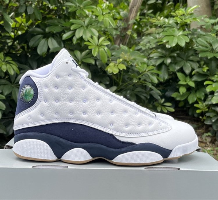 Air Jordan 13 Midnight Navy