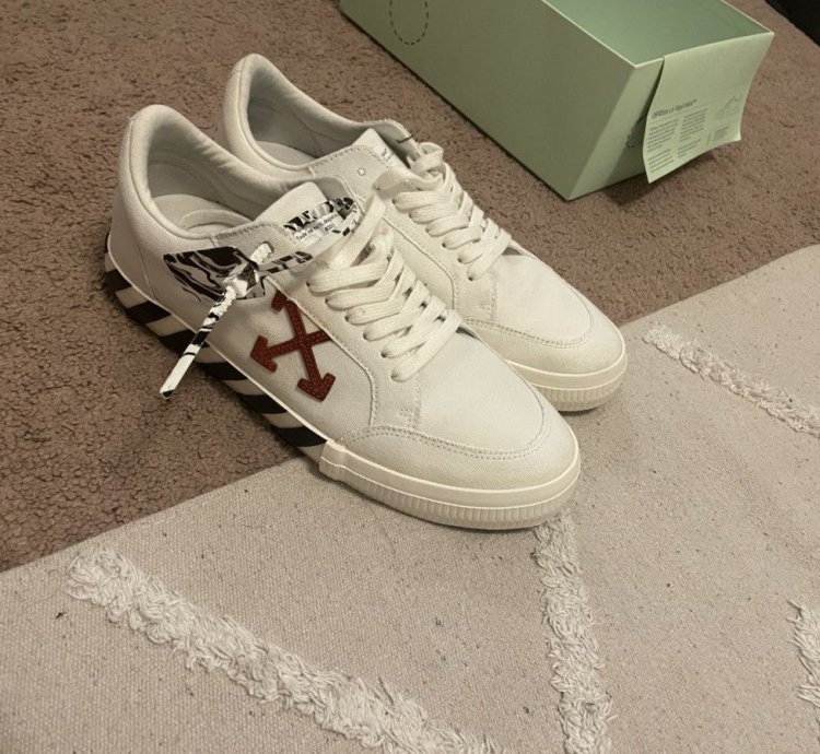 Off-white Vulc Low White Red Arrow