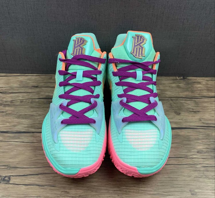 Nike Kyrie 4 Low Keep Sue Fresh