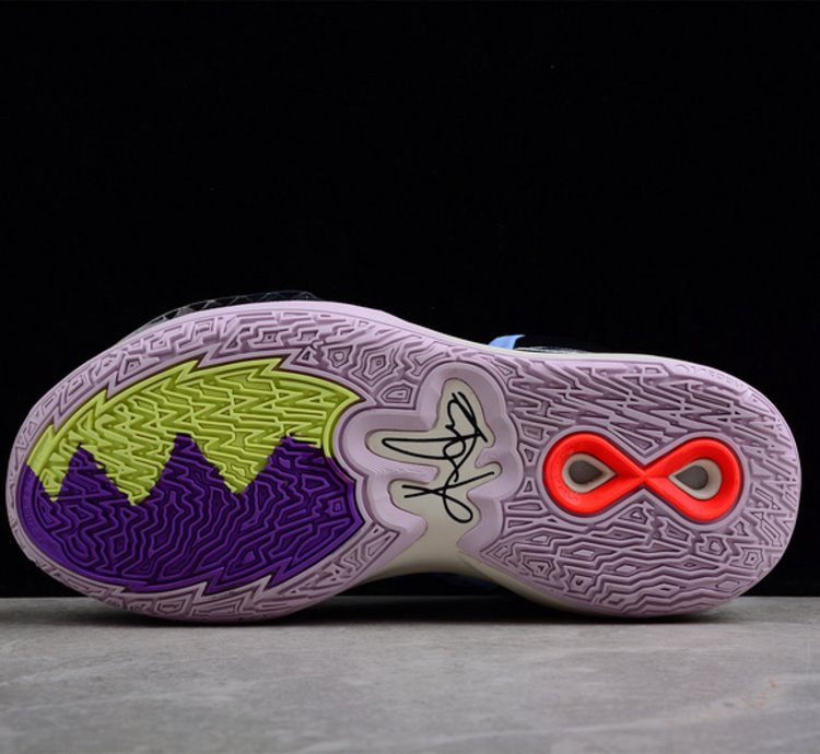 Nike Kyrie Infinity aluminum