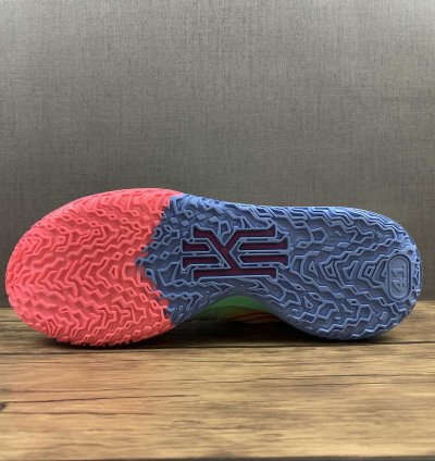 Nike Kyrie 4 Low Keep Sue Fresh
