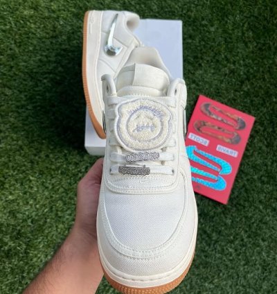 Travis Scott X Air Force 1 Sail