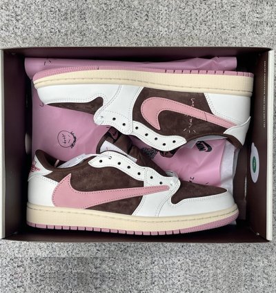 Travis Scott X Air Jordan 1 Low - Dark Pony - Pink Oxford