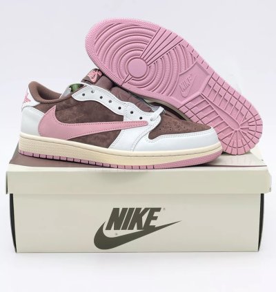 Travis Scott X Air Jordan 1 Low - Dark Pony - Pink Oxford
