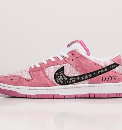 Dior Pink X Nike Sb Dunk Low Pro