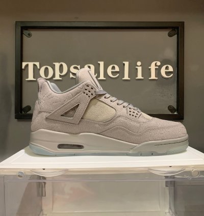 Nike Air Jordan 4  Retro 930155-003