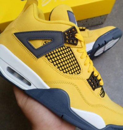 Nike Air Jordan 4 Retro Lightning Ct8527-700 Yellow Thunder