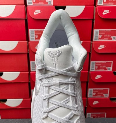 Nike Kobe 8 Protro Halo