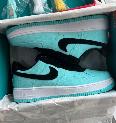 Tiffany Co X Air Force 1 Low 1837 Friends Family