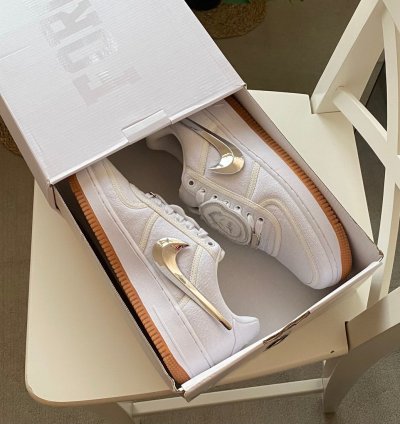 Travis Scott X Air Force 1 Low White