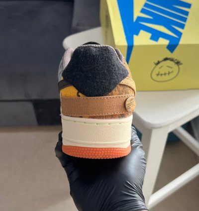 Air Force 1 Low X Travis Scott Cactus Jack