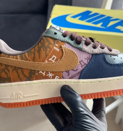 Air Force 1 Low X Travis Scott Cactus Jack