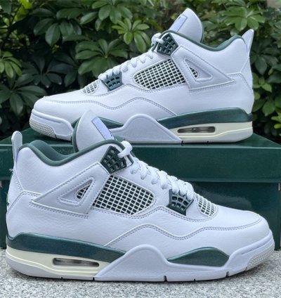 Air Jordan 4 Oxidized Green