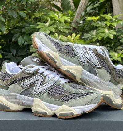 New Balance 9060 Green Grey