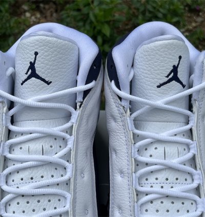 Air Jordan 13 Midnight Navy