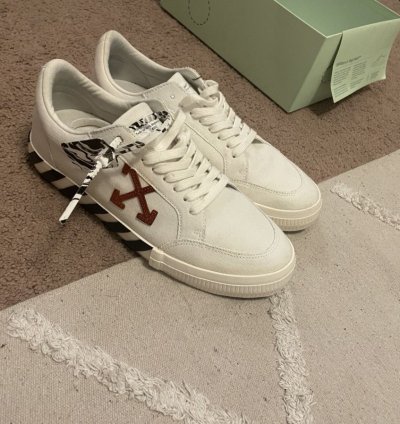 Off-white Vulc Low White Red Arrow