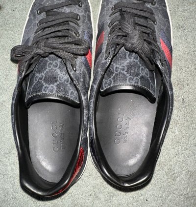 Gg Supreme Black Gucci Ace Sneakers