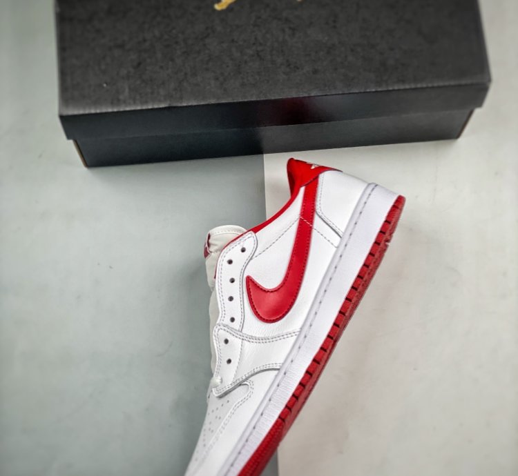 Air Jordan 1 Retro Low White Varsity Red