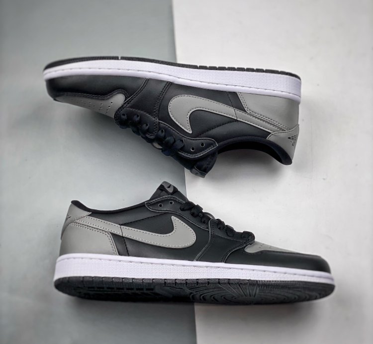 Air Jordan 1 Retro Low Shadow 2015