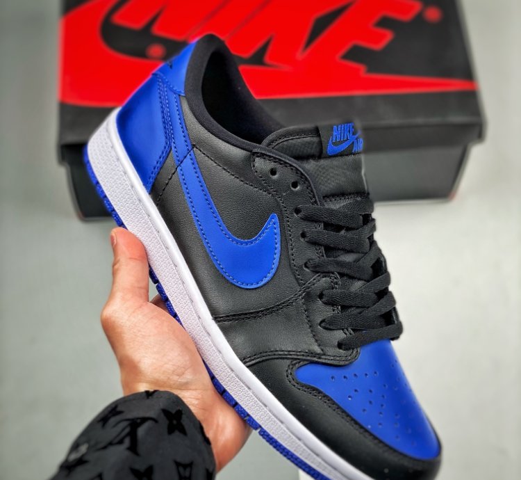 Air Jordan 1 Retro Low Royal 2015