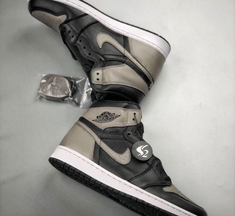 Air Jordan 1 Retro High Shadow 2018