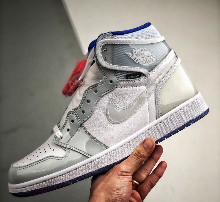 Air Jordan 1 Retro High Zoom White Racer Blue