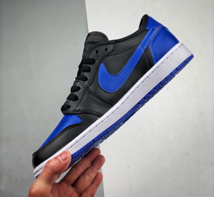 Air Jordan 1 Retro Low Royal 2015