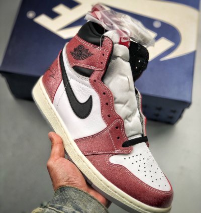 Air Jordan 1 Retro High Trophy Room Chicago