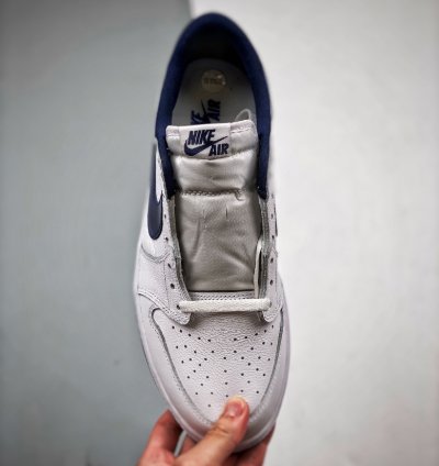 Air Jordan 1 Retro Low Metallic Blue