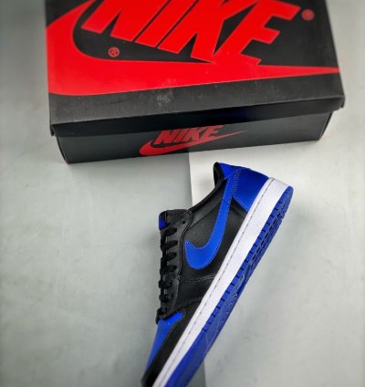Air Jordan 1 Retro Low Royal 2015